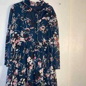Floral Long Sleeve Dress pre-owned